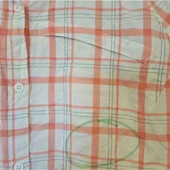 Columbia Women's White & Peach Nylon Plaid Silver Ridge Short Sleeve Button Down - Picture 6 of 13